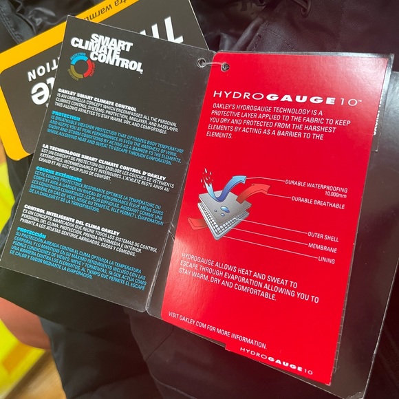 Oakley Brigade Thinsulate ski snowboard jacket NWT - Picture 7 of 10